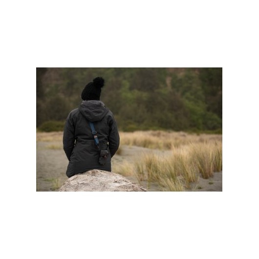 Pasek na szyję lub ramię SLIDE LITE MIDNIGHT v3 niebieski do lekkich aparatów