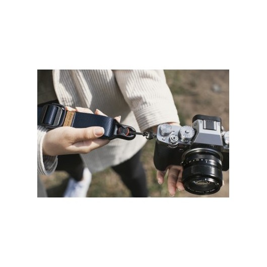 Pasek na szyję lub ramię SLIDE LITE MIDNIGHT v3 niebieski do lekkich aparatów