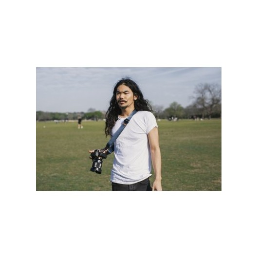 Pasek na szyję lub ramię SLIDE LITE MIDNIGHT v3 niebieski do lekkich aparatów