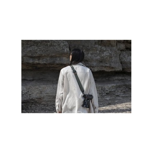 Pasek na szyję lub ramię SLIDE LITE SAGE v3 szarozielony do lekkich aparatów